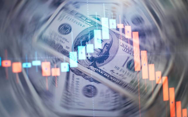 Ράλι στο χρυσό φέρνει το τραύμα στις ευρωατλαντικές σχέσεις - Υπο πίεση ξανά δολάριο και αμερικανικά ομόλογα