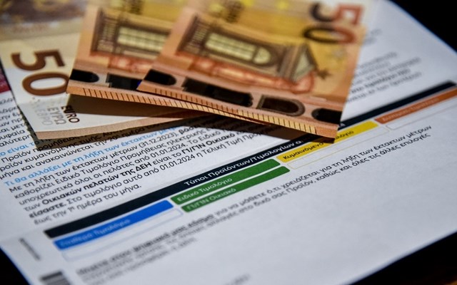 Ηλεκτρική ενέργεια: Σε σταθερά μπλε τιμολόγια το ένα τέταρτο των νοικοκυριών