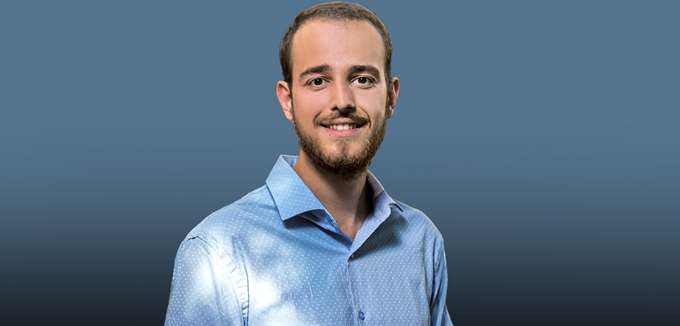 Ανδρέας Μετούσης: Θεραπεύοντας την τοξική επιδερµονεκρόλυση