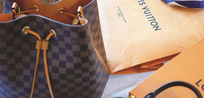 Luxury brands: Ποια κάνουν τζίρο εκατομμυρίων στην Ελλάδα