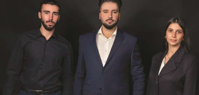 Λύσεις Επαυξηµένης και Εικονικής Πραγµατικότητας (AR/VR) και Τεχνητής Νοηµοσύνης (AI)