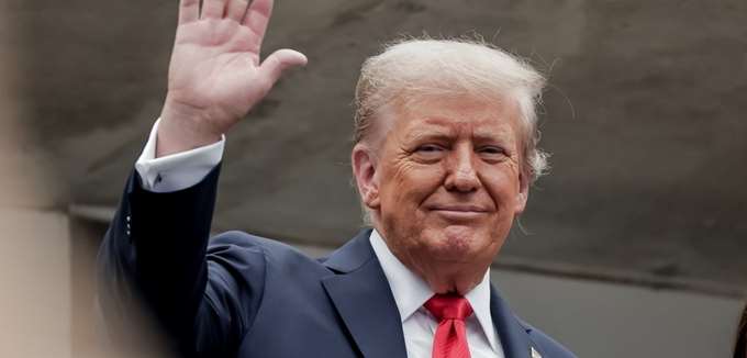 "Καταργήστε το Filibuster": Ο Τραμπ καλεί τους Ρεπουμπλικανούς να ενεργοποιήσουν την "Πυρηνική Επιλογή" και να τερματίσουν το shutdown