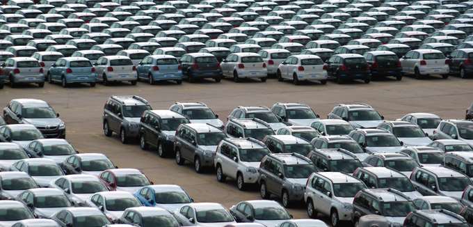 Πώς έκλεισε το 2025 για το ελληνικό αυτοκίνητο: Αυξημένες πωλήσεις, κυριαρχία υβριδικών - ηλεκτρικά… σε αναμονή φόρτισης