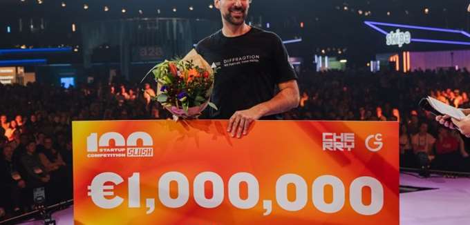 Slush 2025: Ο Έλληνας startupper που κέρδισε τον διαγωνισμό &quot;Slush 100&quot; και 1 εκατ. δολ.