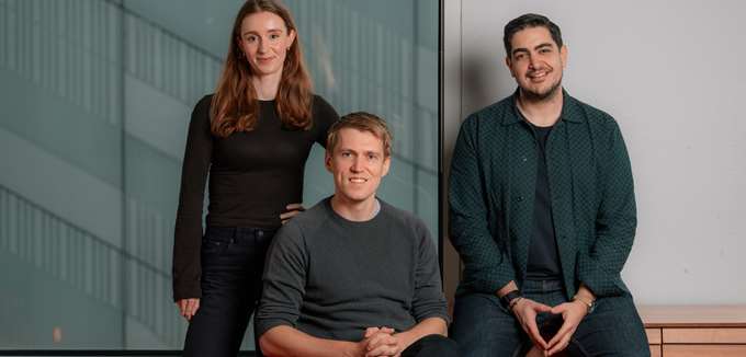 Elyos AI: Νέα χρηματοδότηση 13 εκατ. δολ. και στροφή στους AI agents για τη startup με Έλληνα ιδρυτή