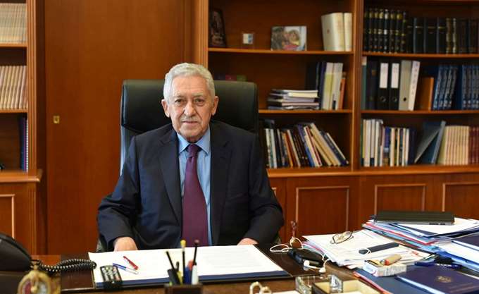 ÎÏοÏÎλεÏμα εικÏÎ½Î±Ï Î³Î¹Î± Φ. ÎοÏ
βÎληÏ: «ΣÏη ΣÏ
μÏÏνία ÏÏν Î ÏεÏÏÏν Ïο κομμαÏÎ¹ÎºÏ ÏÏ
μÏÎÏον βλάÏÏει Ïο εθνικÏ»