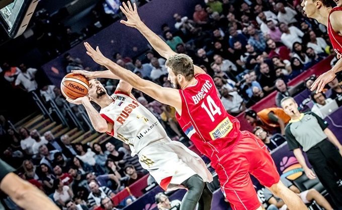 Ρωσία: Στράφι η &quot;33άρα&quot; του Αλεξέι Σβεντ (video)