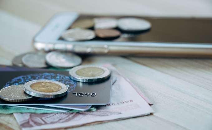 Εκτός υποχρέωσης χρήσης καρτών οι περιστασιακά απασχολούμενοι