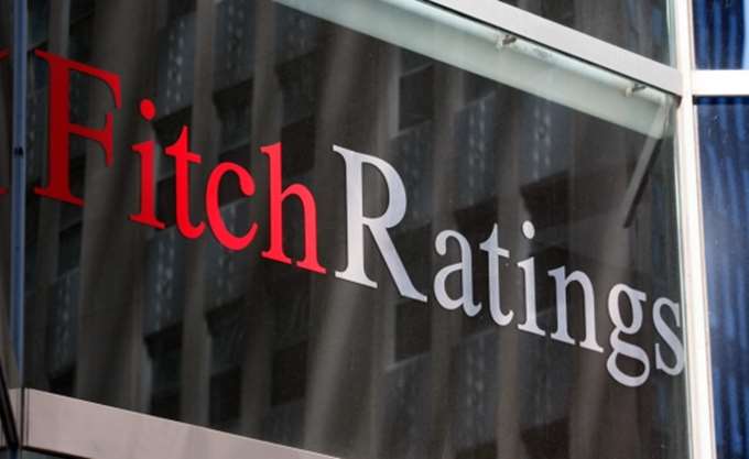 Fitch: Επιβεβαίωση της αξιολόγησης "BB-" της Ελλάδας