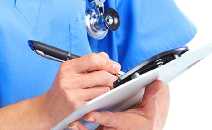 Πρωτοδικεία: Επιδικάζουν αναδρομικά σε γιατρούς του ΕΣΥ