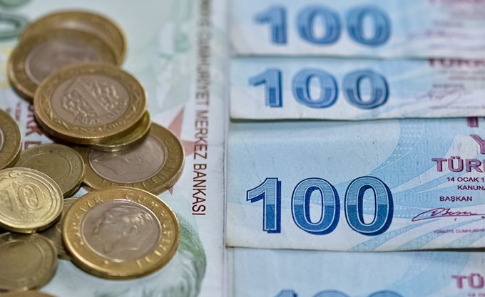 Τουρκία: Υποχώρηση της λίρας μετά το χθεσινό υψηλό δύο μηνών