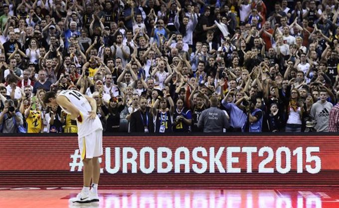 Νοβίτσκι: Ο μύθος απ’ το Βούρτζμπουργκ (videos)