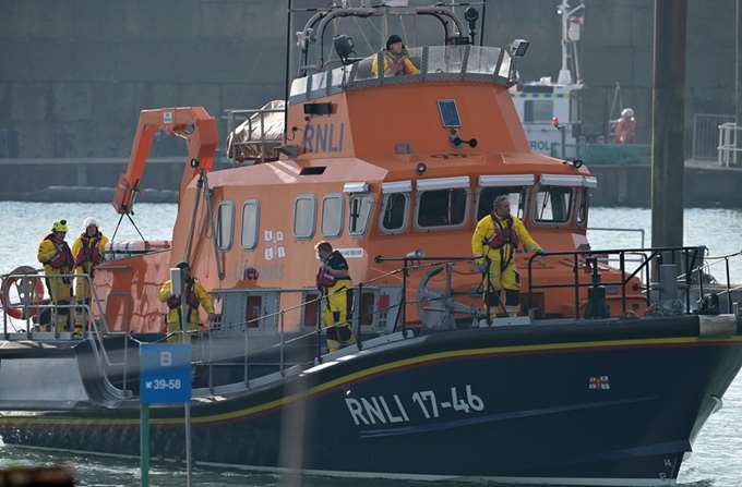 Βρετανία μετανάστες