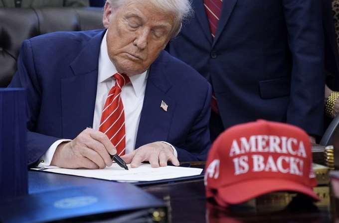 Ντόναλντ Τραμπ