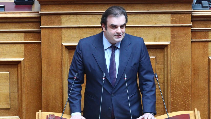 Με νέο υπερπλεόνασμα κλείνει ο φετινός προϋπολογισμός - Παράθυρο για νέα μέτρα ελάφρυνσης