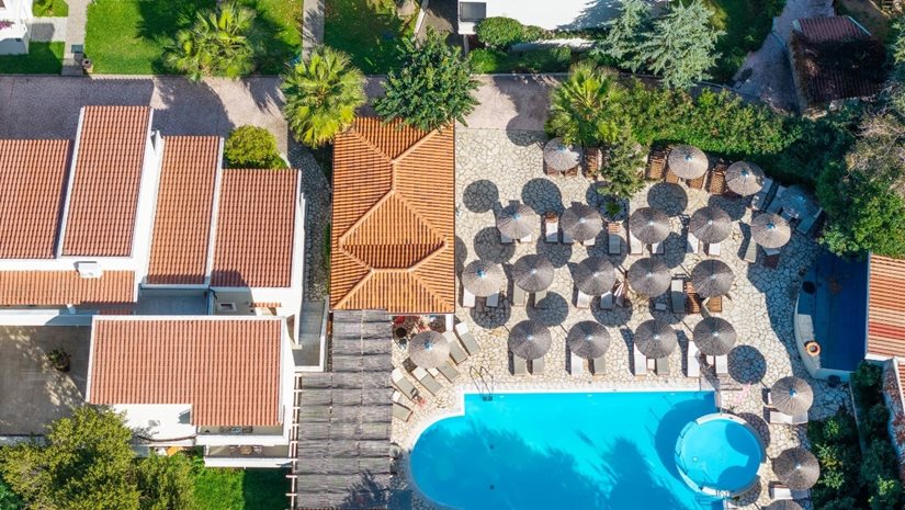 Η Wyndham εγκαινιάζει παραθαλάσσιο ξενοδοχείο στο γραφικό χωριό Αχαράβη της Κέρκυρας