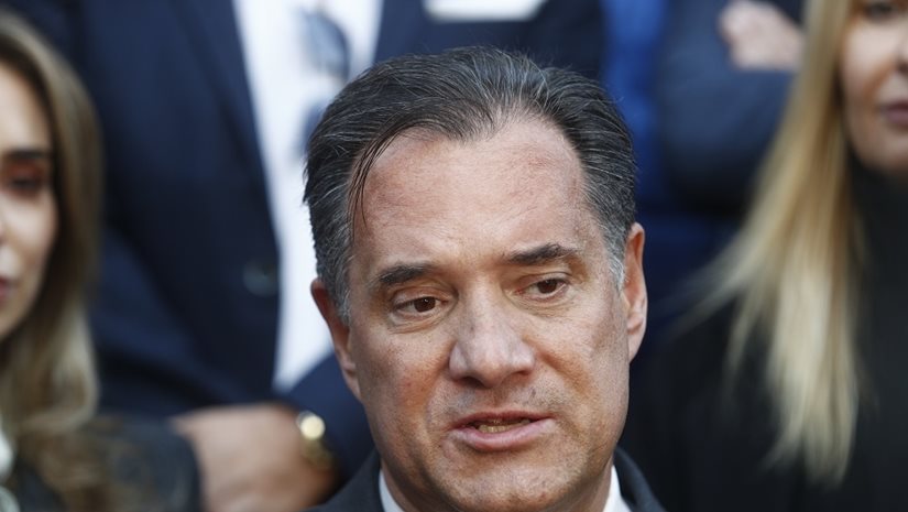 Δίκη Novartis: Ασυνήθιστο περιστατικό με βίντεο για "απαγωγή" της Ευγενίας Μανωλίδου