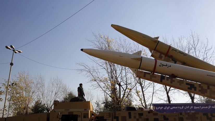 Ιράν: Οι Φρουροί της Επανάστασης προειδοποιούν τα πλοία των ΗΠΑ στον Κόλπο