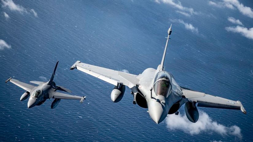 Συναγερμός στην Πολωνία: Απογείωση μαχητικών αεροσκαφών μετά από ρωσικές επιθέσεις στην Ουκρανία