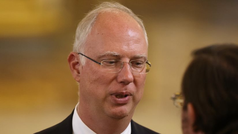 Ρωσία: Ο απεσταλμένος του Πούτιν καταφέρεται εναντίον του καγκελαρίου Μερτς - Κάνει λόγο για "πεισματική βλακεία"