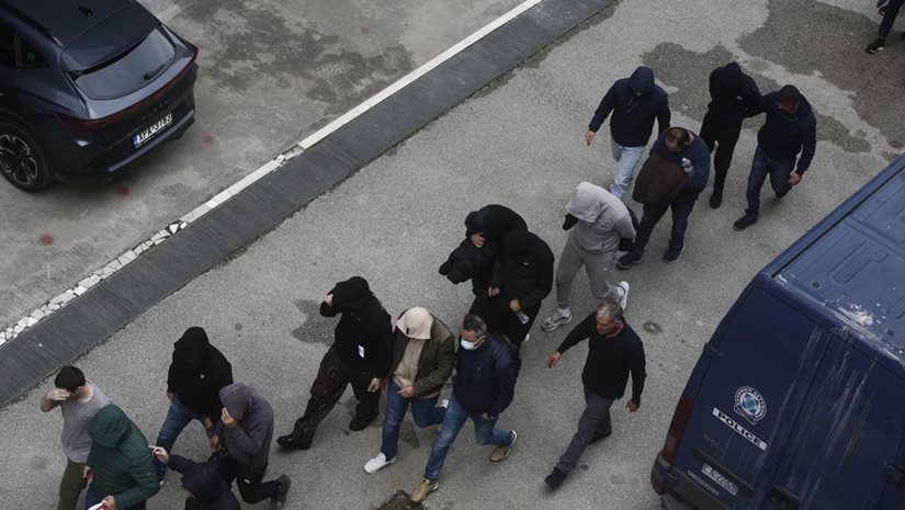 ΟΠΕΚΕΠΕ: Ποινική δίωξη για τέσσερα αδικήματα σε βάρος των 37 συλληφθέντων