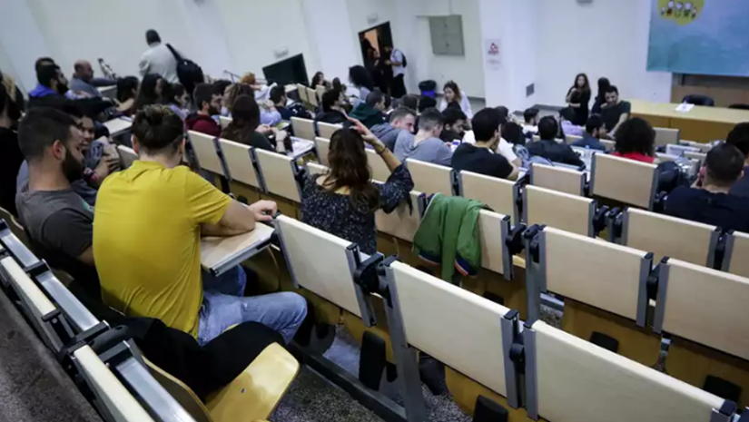 Υπ. Παιδείας: Μέχρι τις 4/12 οι αιτήσεις για το ελληνικό "Erasmus"