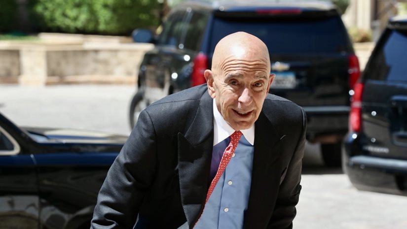 Τομ Μπαράκ: Η Τουρκία πλησιάζει στην απομάκρυνση των S-400 και στην επιστροφή στα F-35