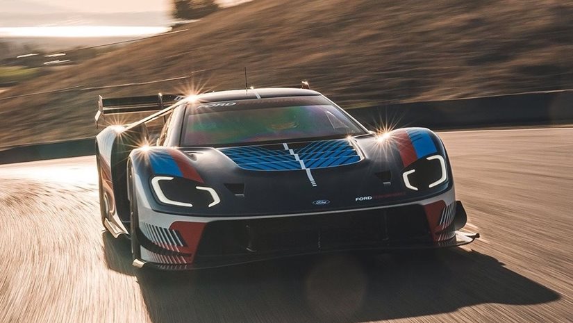 Είναι γεγονός: Η Ford ετοιμάζει νέο supercar και θα το αποκαλύψει σύντομα