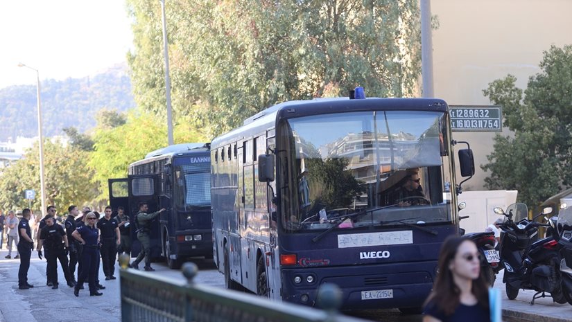 Δολοφονία Κυριακής Γρίβα: Ελεύθερη με όρους η αξιωματικός υπηρεσίας