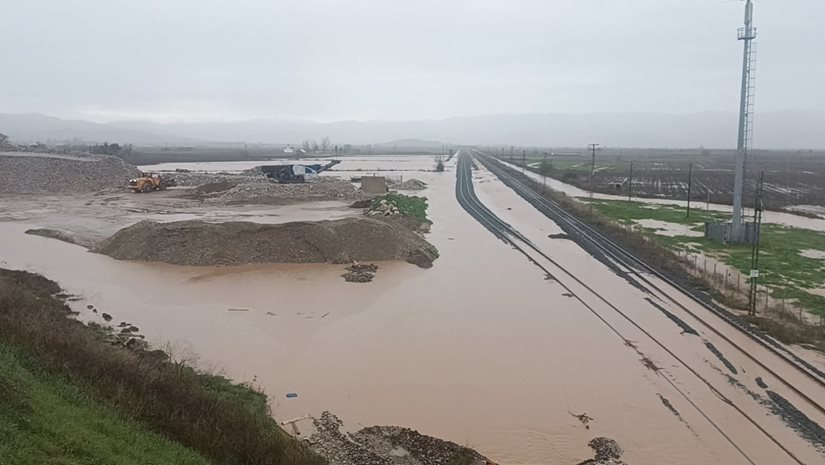 Νέα ψηφιακή πλατφόρμα με τα ιστορικά πλημμυρικά δεδομένα σε όλη την Ελλάδα διαμόρφωσε ερευνητική ομάδα του ΕΚΠΑ