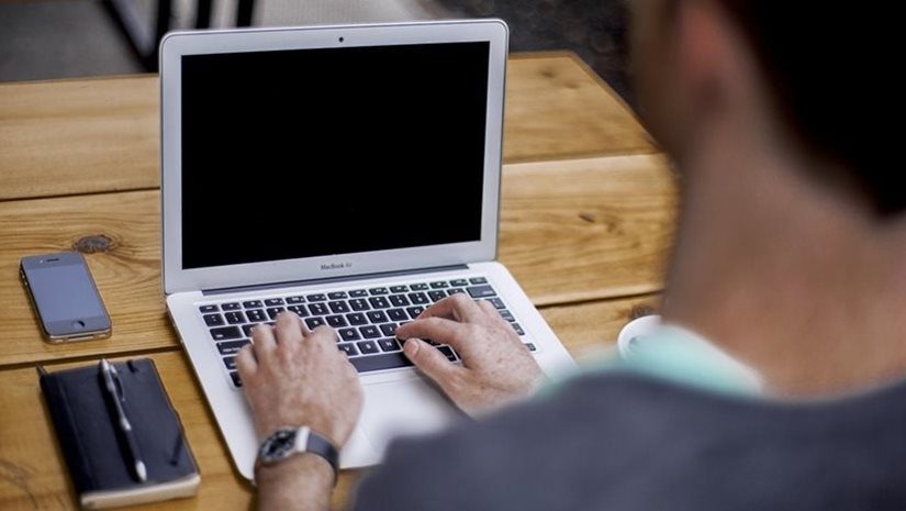 Manpower: 1 στις 2 ελληνικές επιχειρήσεις σχεδιάζει να αυξήσει τις επενδύσεις στην αυτοματοποίηση της εργασίας