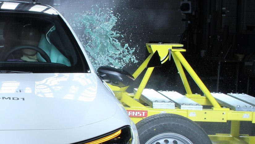 Αυτό είναι το ασφαλέστερο αυτοκίνητο όλων των εποχών