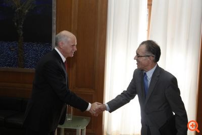 Συνάντηση Παπανδρέου με διοίκηση ΕΤΕ για την ΑΜΚ